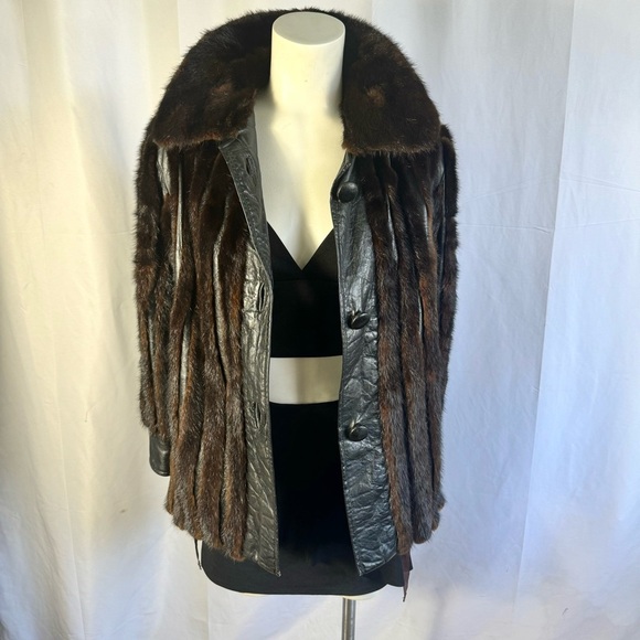 VINTAGE LEATHER JACKET OLD MONEY WINTER COAT LEATHER COAT WITH FUR TRIM SMALL - Picture 11 of 16